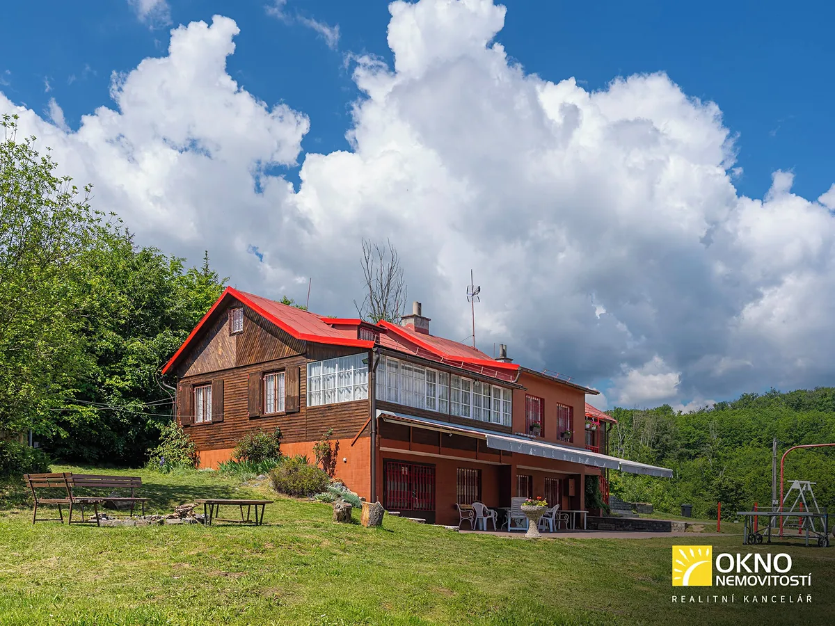 Prodej chaty 300 m², pozemek 300 m²